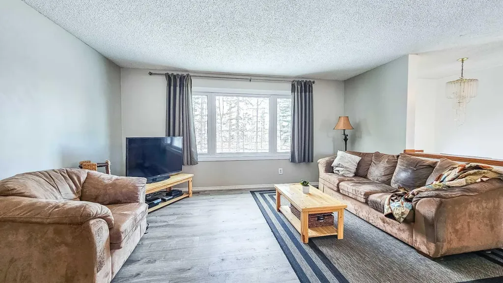 69565 Range Road 65 Grovedale AB T0H 1X0