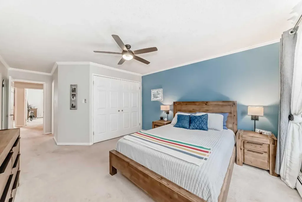 3130 66 Avenue SW Calgary AB T3E 5K8