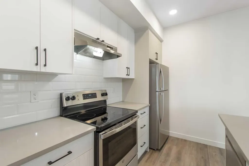 24 Rivercrest Drive Cochrane AB T4C 2C5
