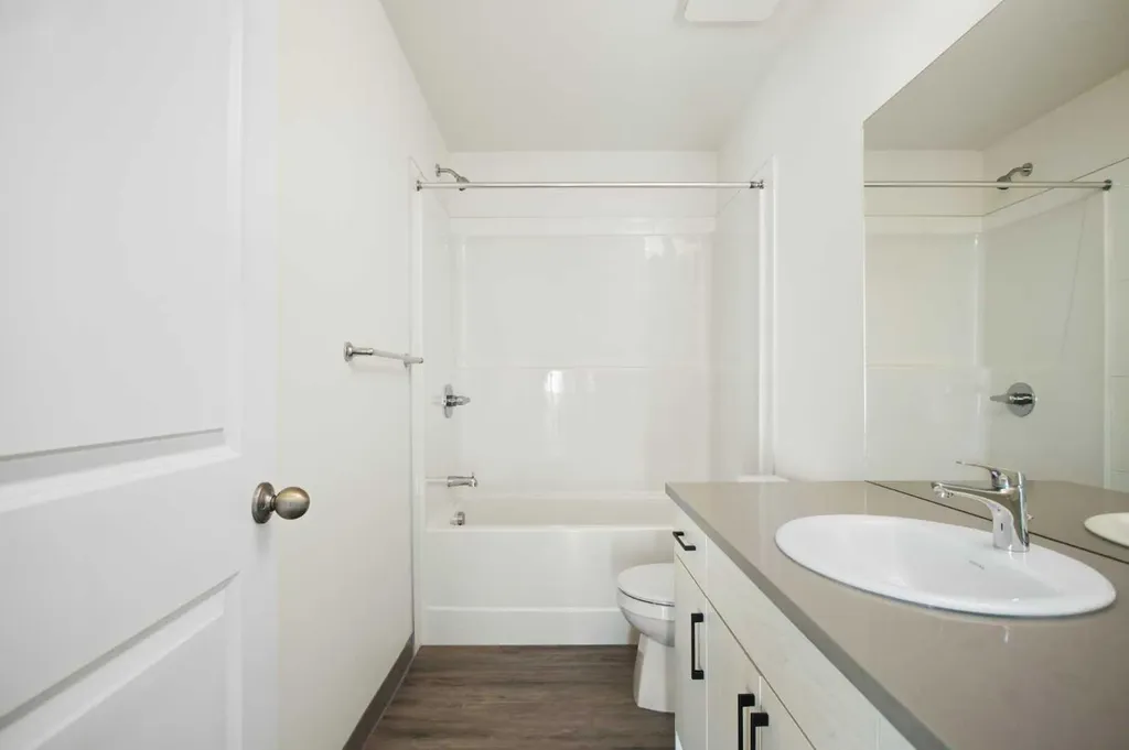 24 Rivercrest Drive Cochrane AB T4C 2C5