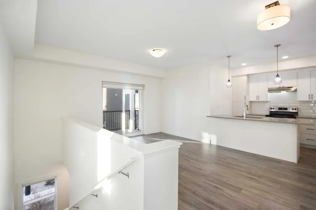 24 Rivercrest Drive Cochrane AB T4C 2C5