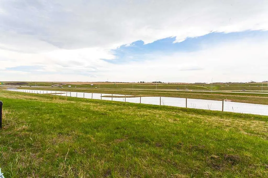 91 Bridlecrest Street SW Calgary AB T2Y 4Y8