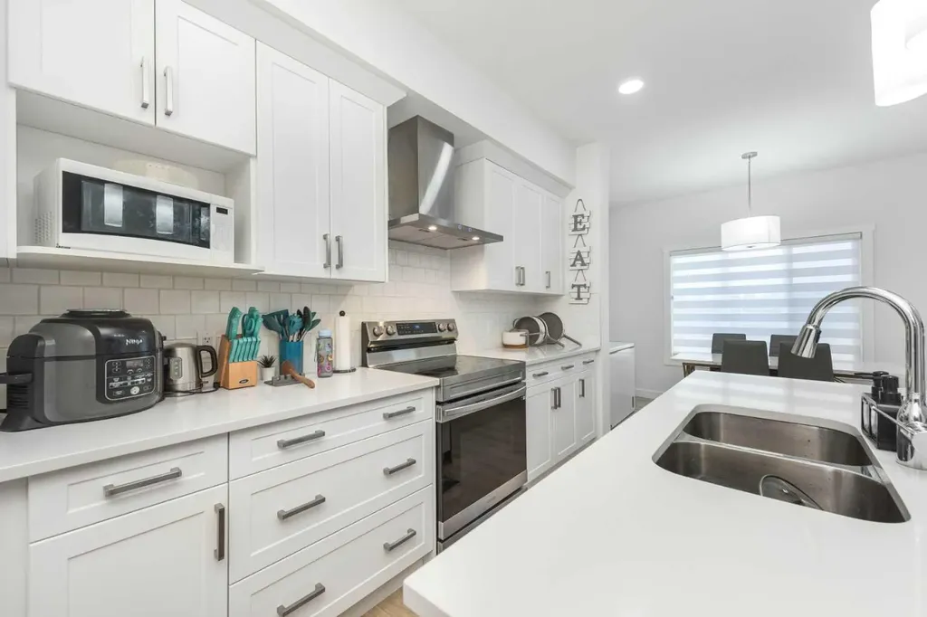 308 Sora Terrace SE Calgary AB T3S 0L8