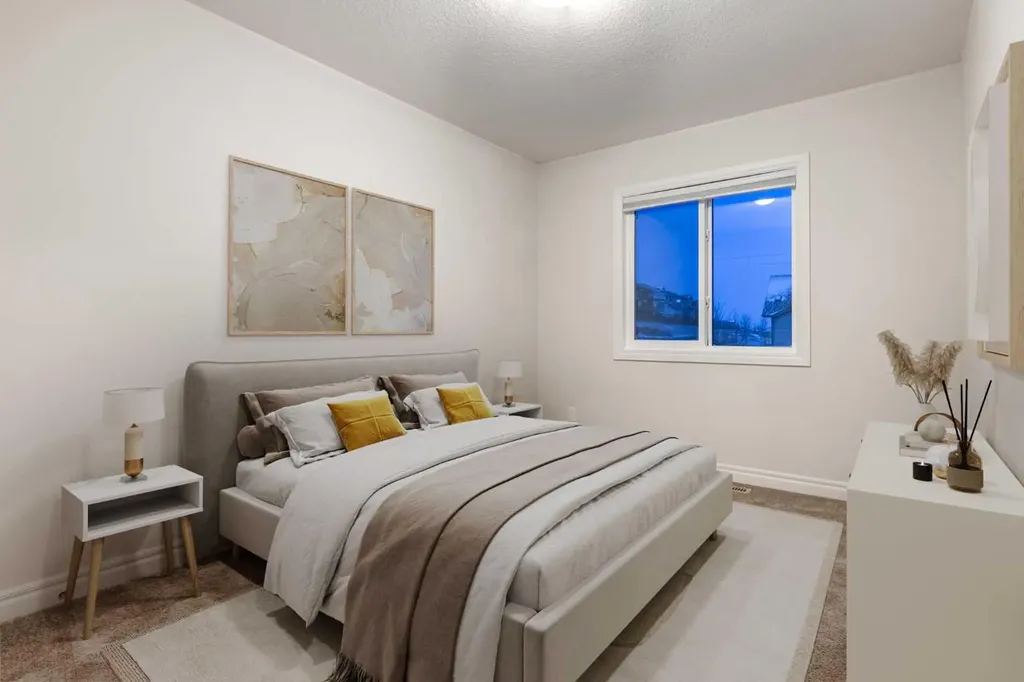 104 Hillcrest Avenue SW Airdrie AB T4B 4C8
