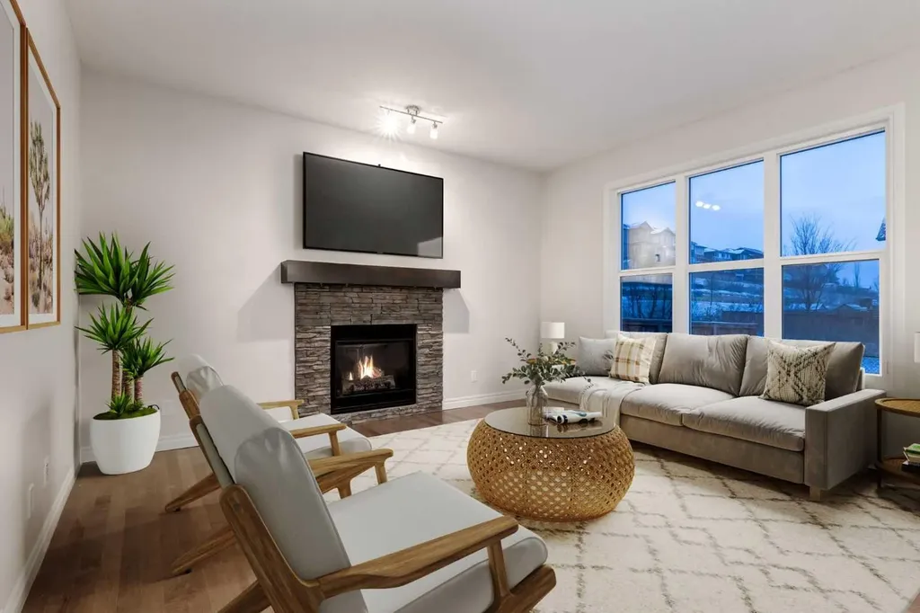 104 Hillcrest Avenue SW Airdrie AB T4B 4C8