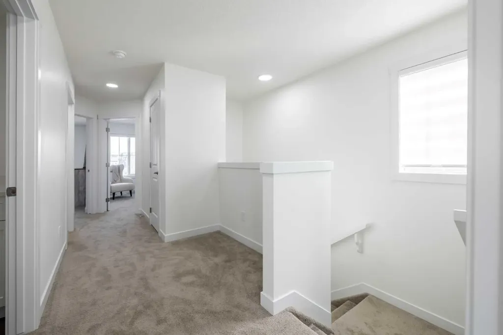 709 Clearview Green Chestermere AB T2P 2G7