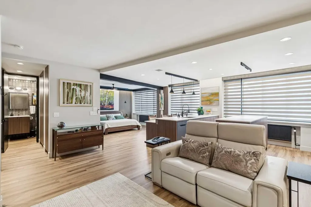 3204 Rideau Place SW Calgary AB T2S 1Z2