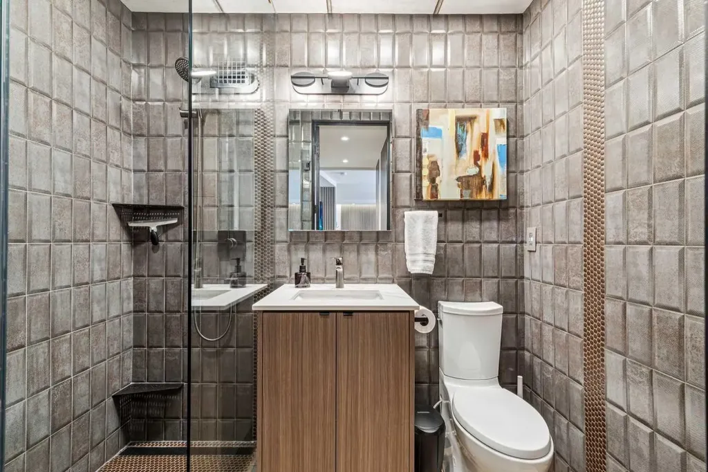 3204 Rideau Place SW Calgary AB T2S 1Z2