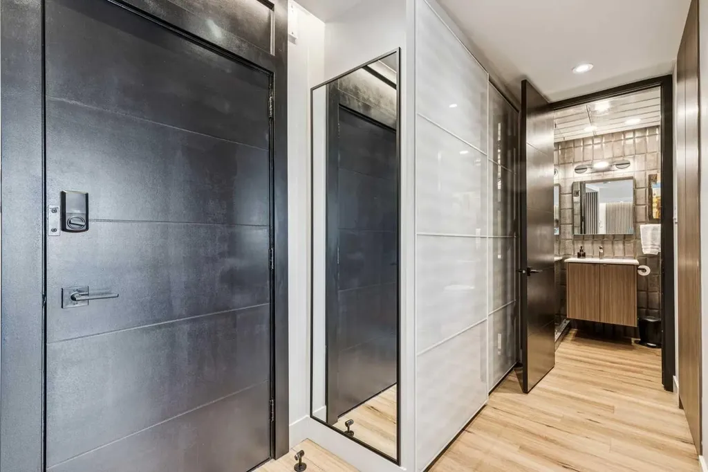 3204 Rideau Place SW Calgary AB T2S 1Z2
