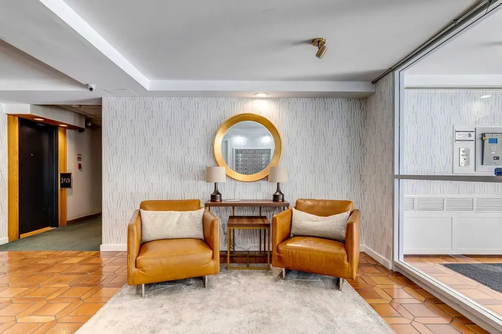 3204 Rideau Place SW Calgary AB T2S 1Z2