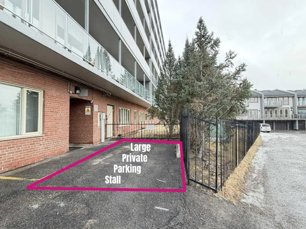 3204 Rideau Place SW Calgary AB T2S 1Z2