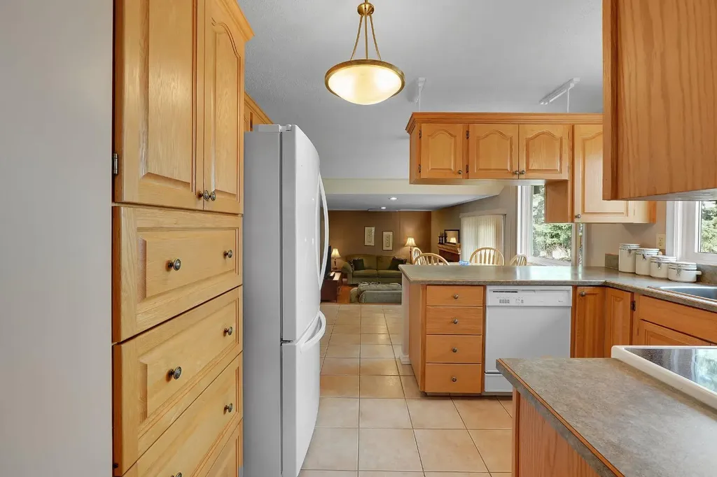 1102 Lake Christina Way SE Calgary AB T2J 2R3