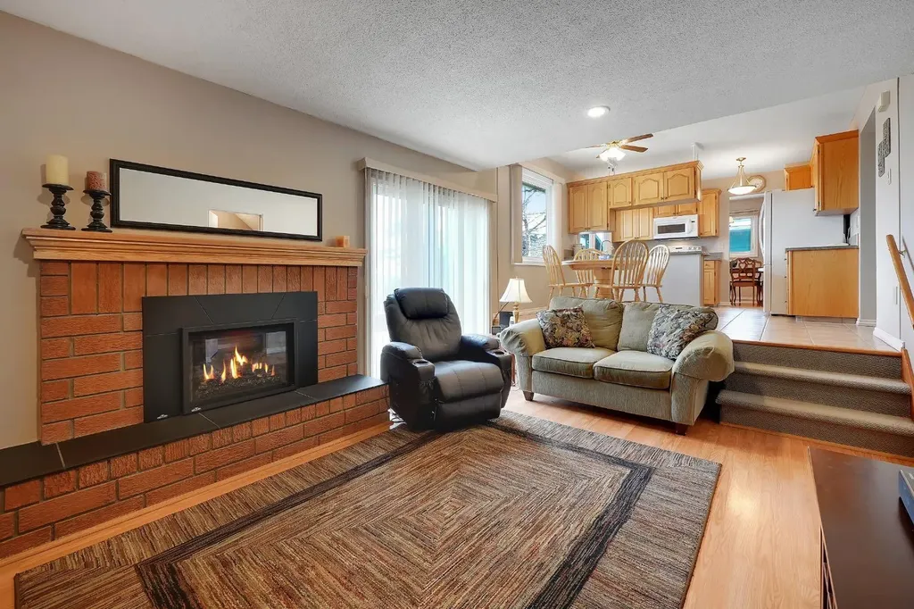1102 Lake Christina Way SE Calgary AB T2J 2R3