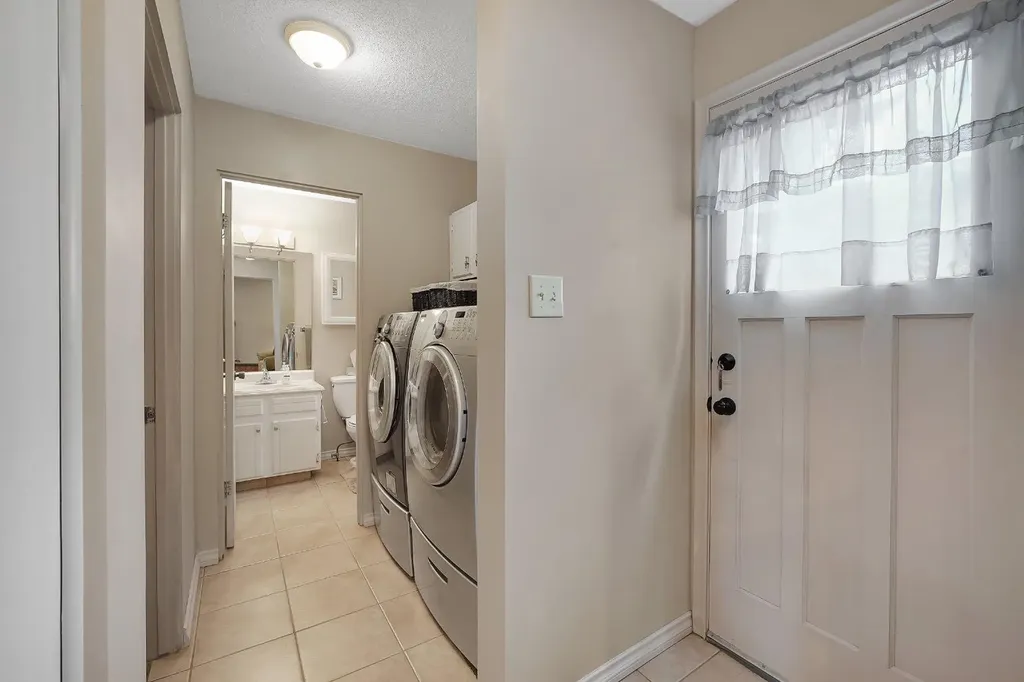 1102 Lake Christina Way SE Calgary AB T2J 2R3