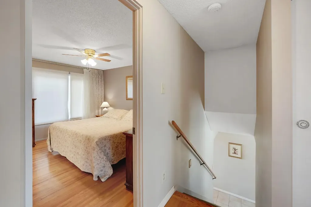 1102 Lake Christina Way SE Calgary AB T2J 2R3