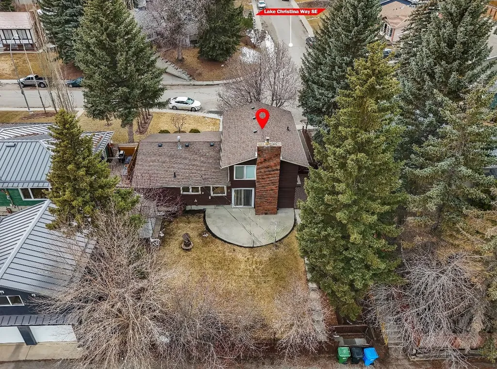 1102 Lake Christina Way SE Calgary AB T2J 2R3