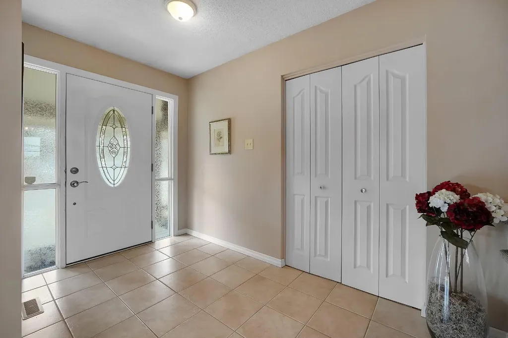 1102 Lake Christina Way SE Calgary AB T2J 2R3
