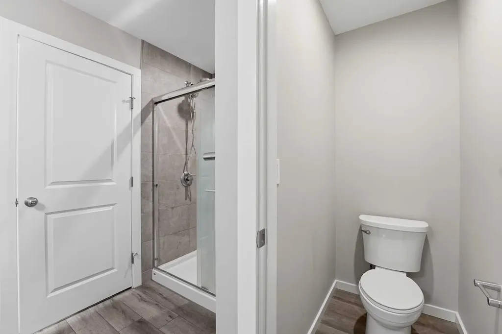 39 Lake Street Rural Red Deer County AB T4E 3L9