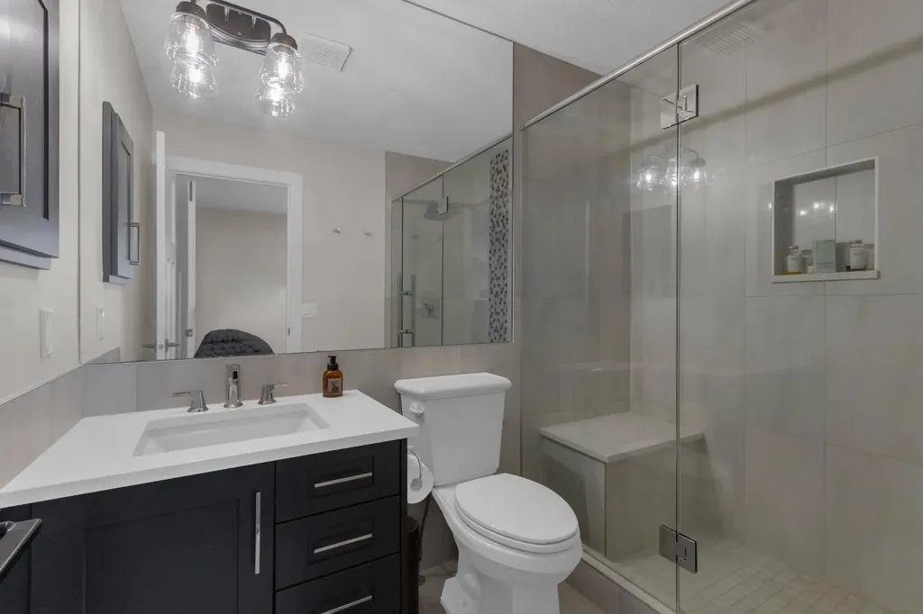 729 7th Canmore AB T1W 2C3