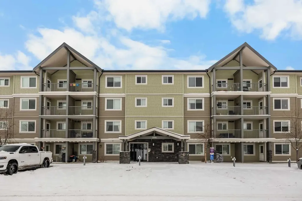 181 Skyview Ranch Manor NE Calgary AB T3N 0V2