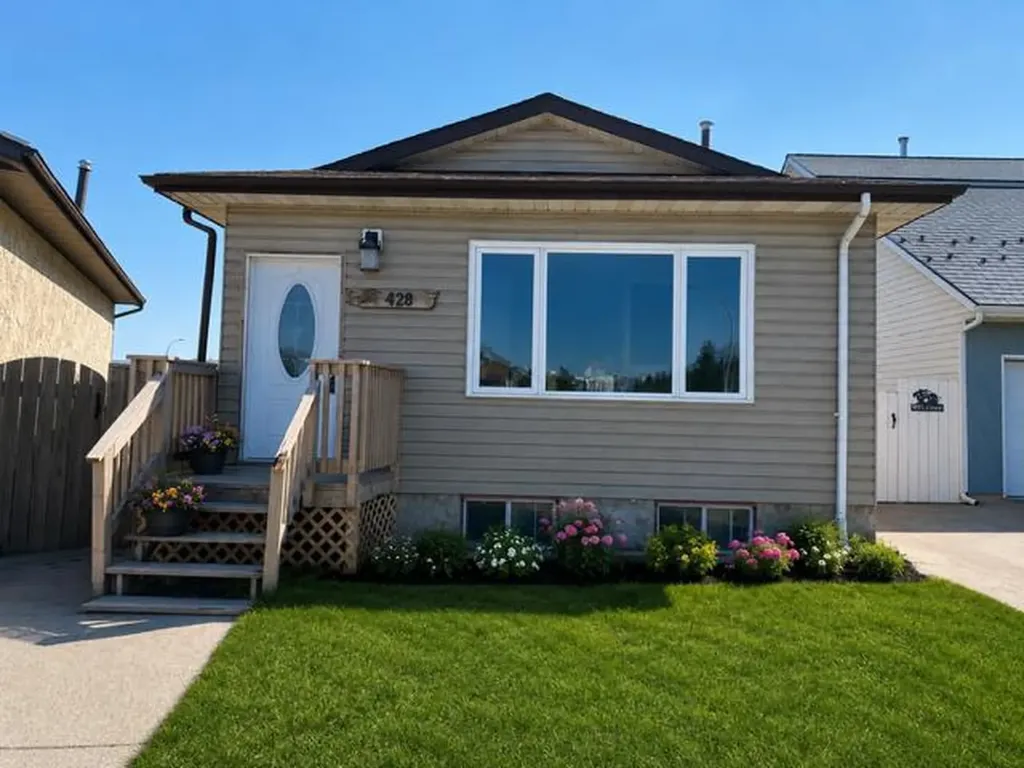 428 Boutin Avenue Hinton AB T7V 1A2