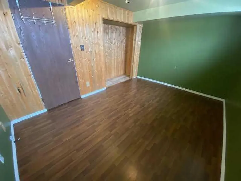 428 Boutin Avenue Hinton AB T7V 1A2