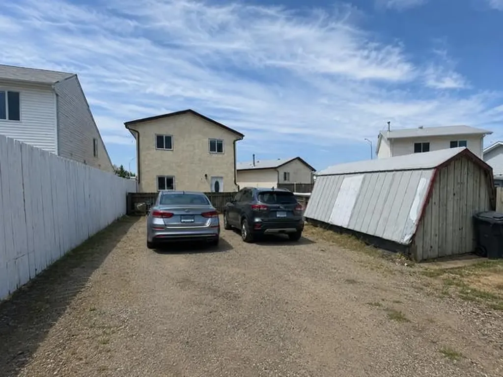 428 Boutin Avenue Hinton AB T7V 1A2