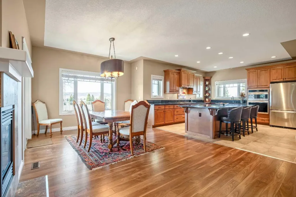 341 1 Avenue SE Diamond Valley AB T0L 0H0