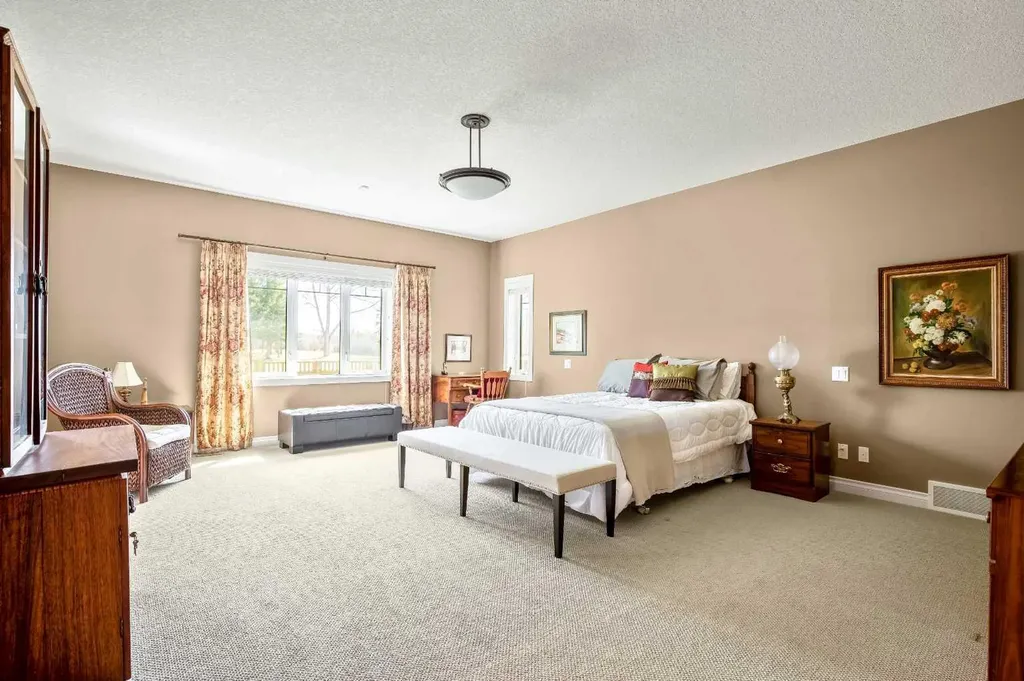 341 1 Avenue SE Diamond Valley AB T0L 0H0