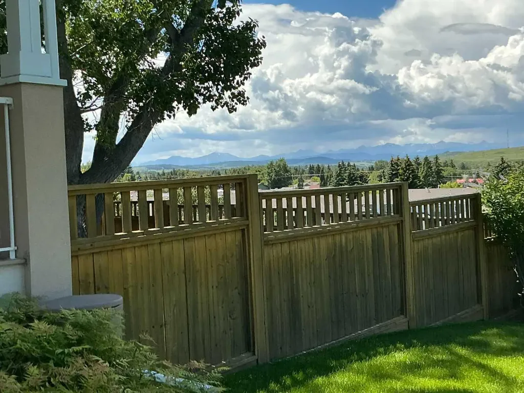 341 1 Avenue SE Diamond Valley AB T0L 0H0