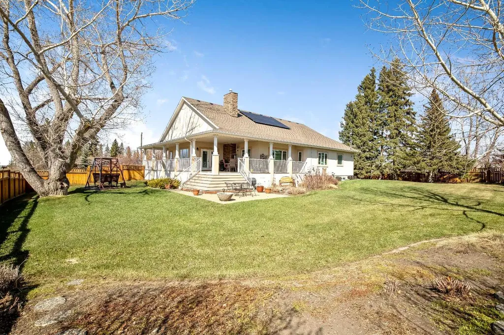341 1 Avenue SE Diamond Valley AB T0L 0H0