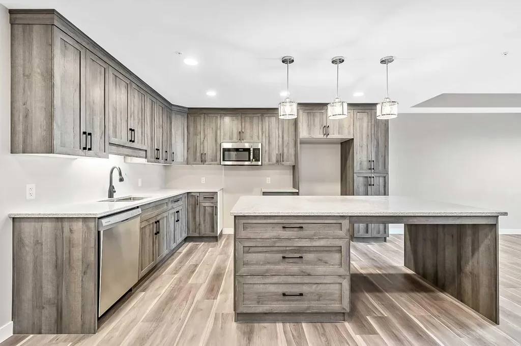 97 Station Drive Sylvan Lake AB T4S 0S6