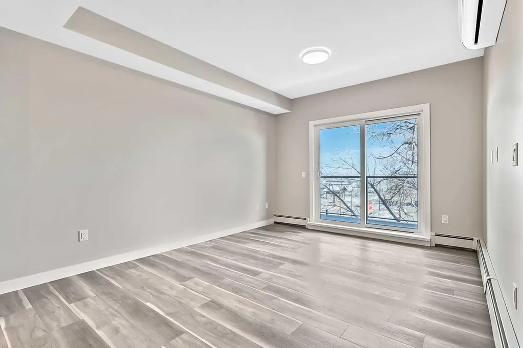 97 Station Drive Sylvan Lake AB T4S 0S6