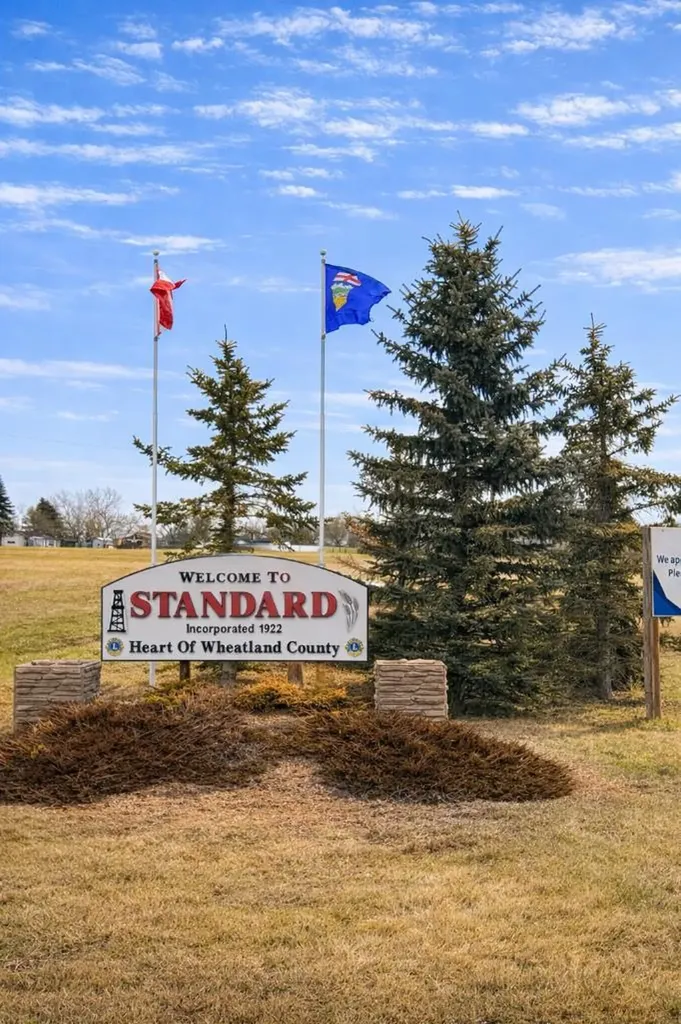 423 Frederick Avenue Standard AB T0J 3G0