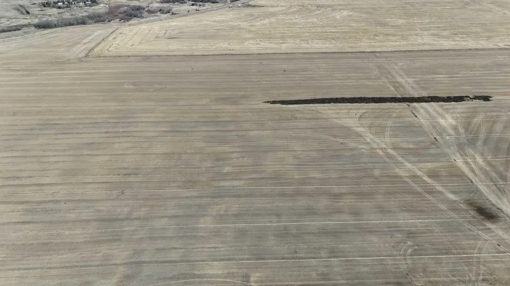 4;25;24;26;SW Township Road 244 Strathmore AB T0J1Y0