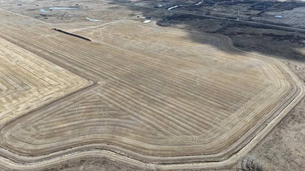 4;25;24;26;SW Township Road 244 Strathmore AB T0J1Y0