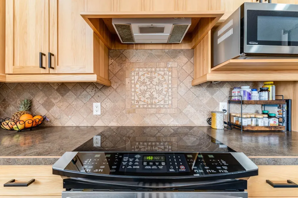 248 5 Street Drumheller AB T0J 2E0