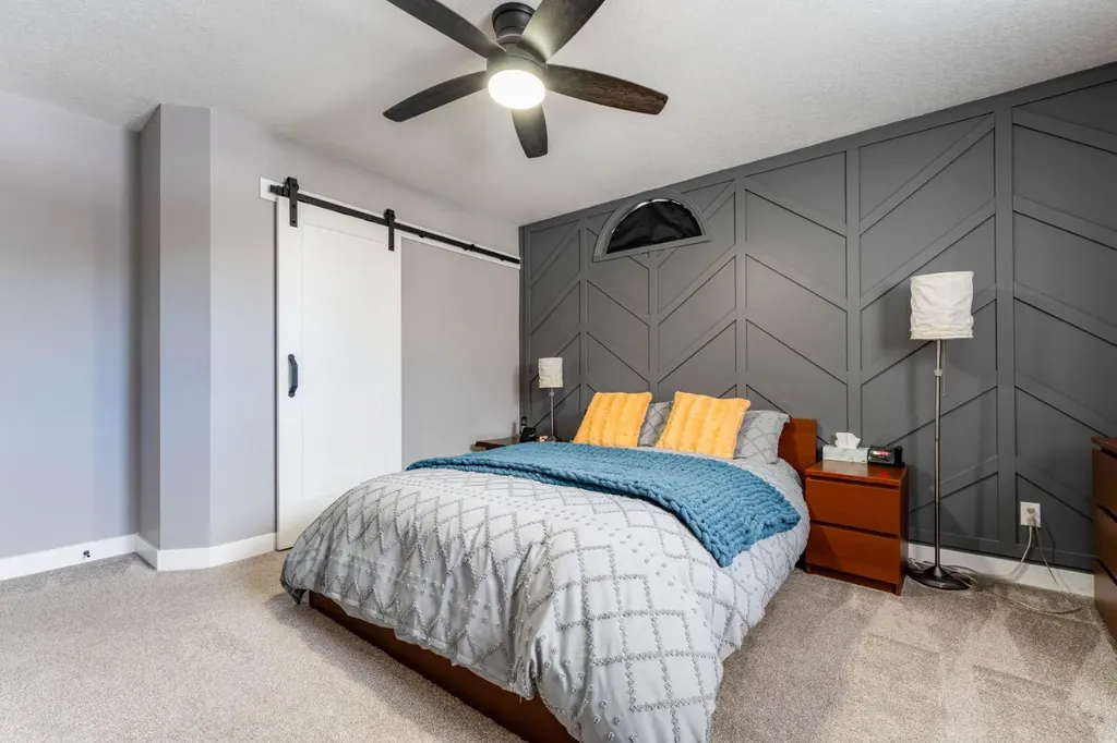 248 5 Street Drumheller AB T0J 2E0