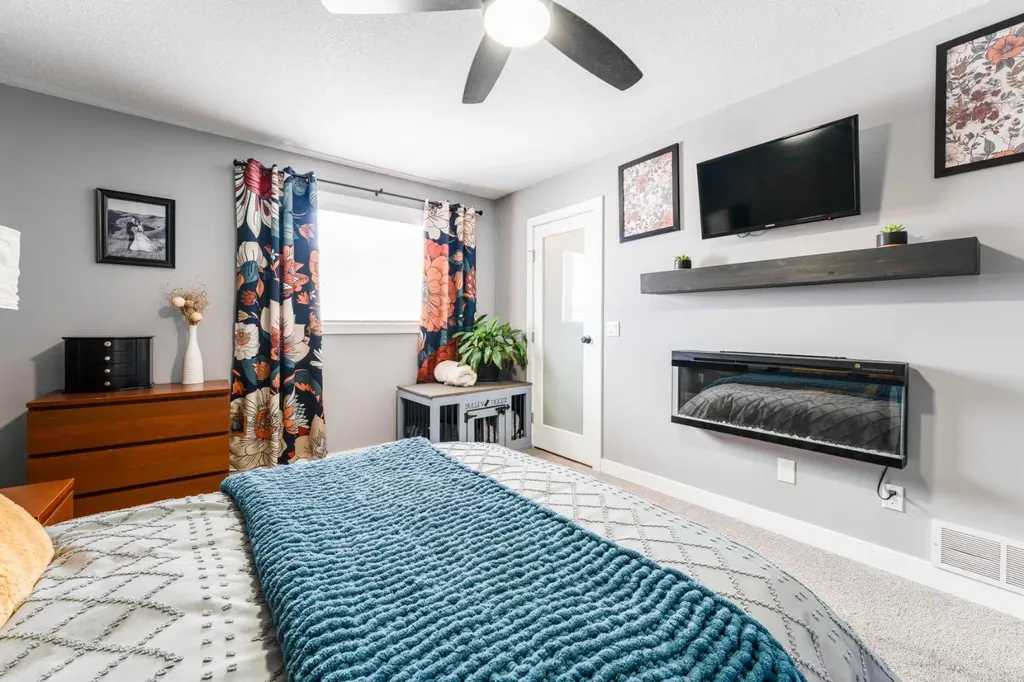 248 5 Street Drumheller AB T0J 2E0