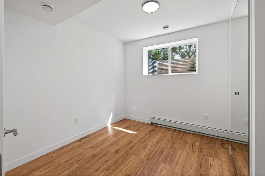 10204 113 Avenue NW Edmonton AB T5G 0W9