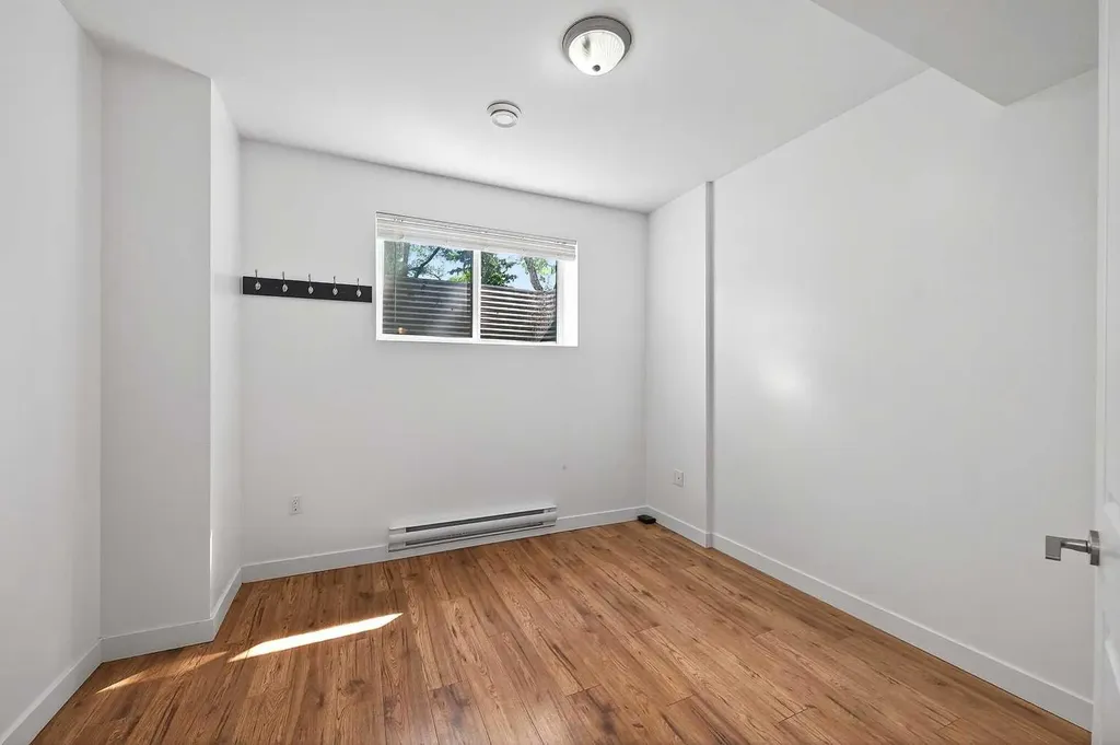 10204 113 Avenue NW Edmonton AB T5G 0W9