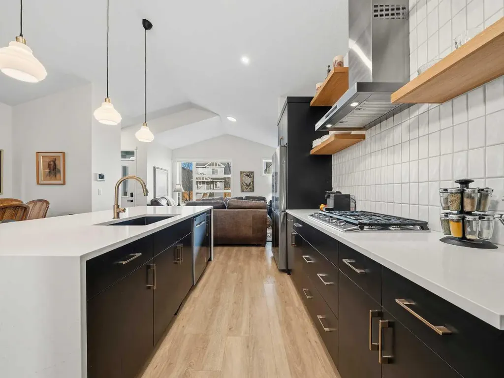 111 Haskayne Drive NW Calgary AB T3L0H1