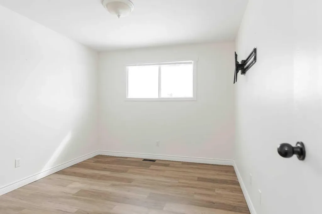 209 Woodland Drive Fort Mcmurray AB T9K1A4
