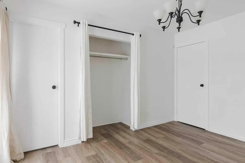 209 Woodland Drive Fort Mcmurray AB T9K1A4