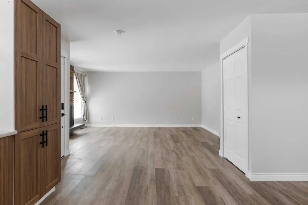 209 Woodland Drive Fort Mcmurray AB T9K1A4