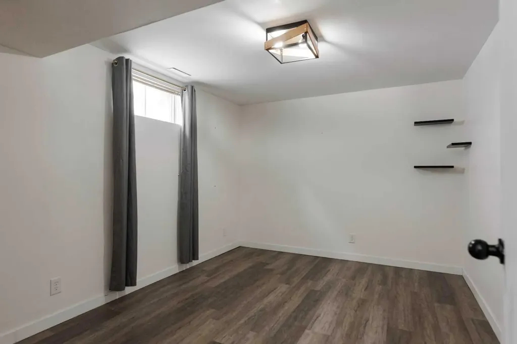 209 Woodland Drive Fort Mcmurray AB T9K1A4