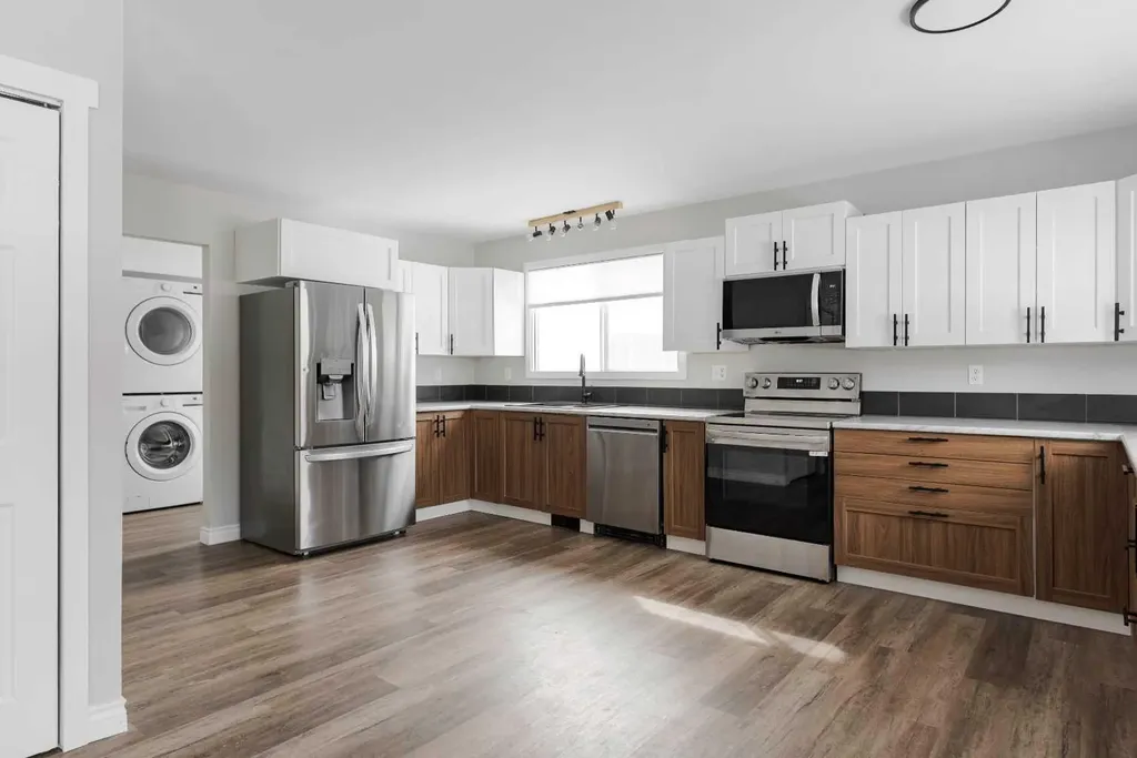 209 Woodland Drive Fort Mcmurray AB T9K1A4