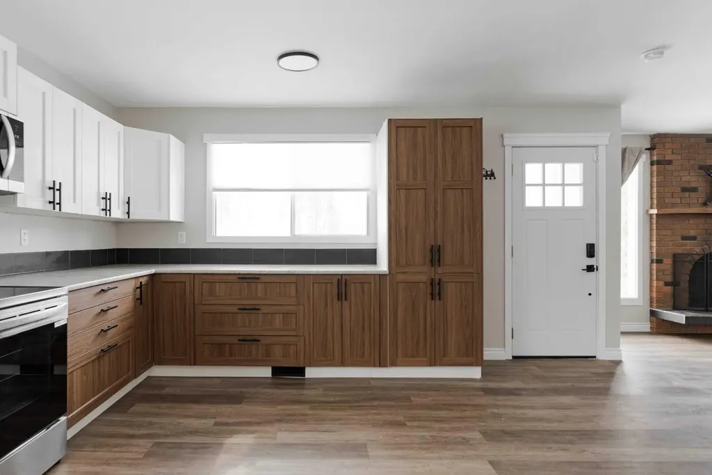209 Woodland Drive Fort Mcmurray AB T9K1A4