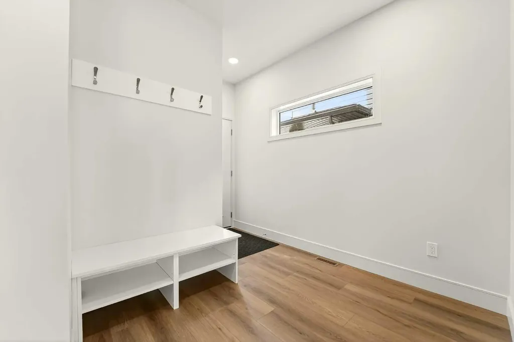 3109 44 Street S Lethbridge AB T1K 8L1
