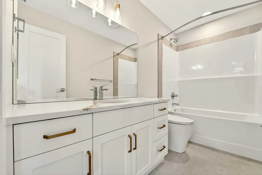 3109 44 Street S Lethbridge AB T1K 8L1